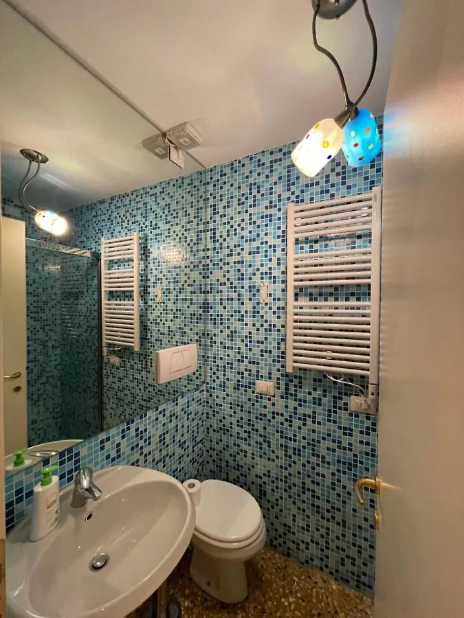 Apartamento Lovely Ovosodo Apartaments #2 Ve-Rialto Veneza